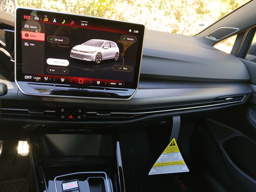 New 2026 Volkswagen GTI SE FWD image 17