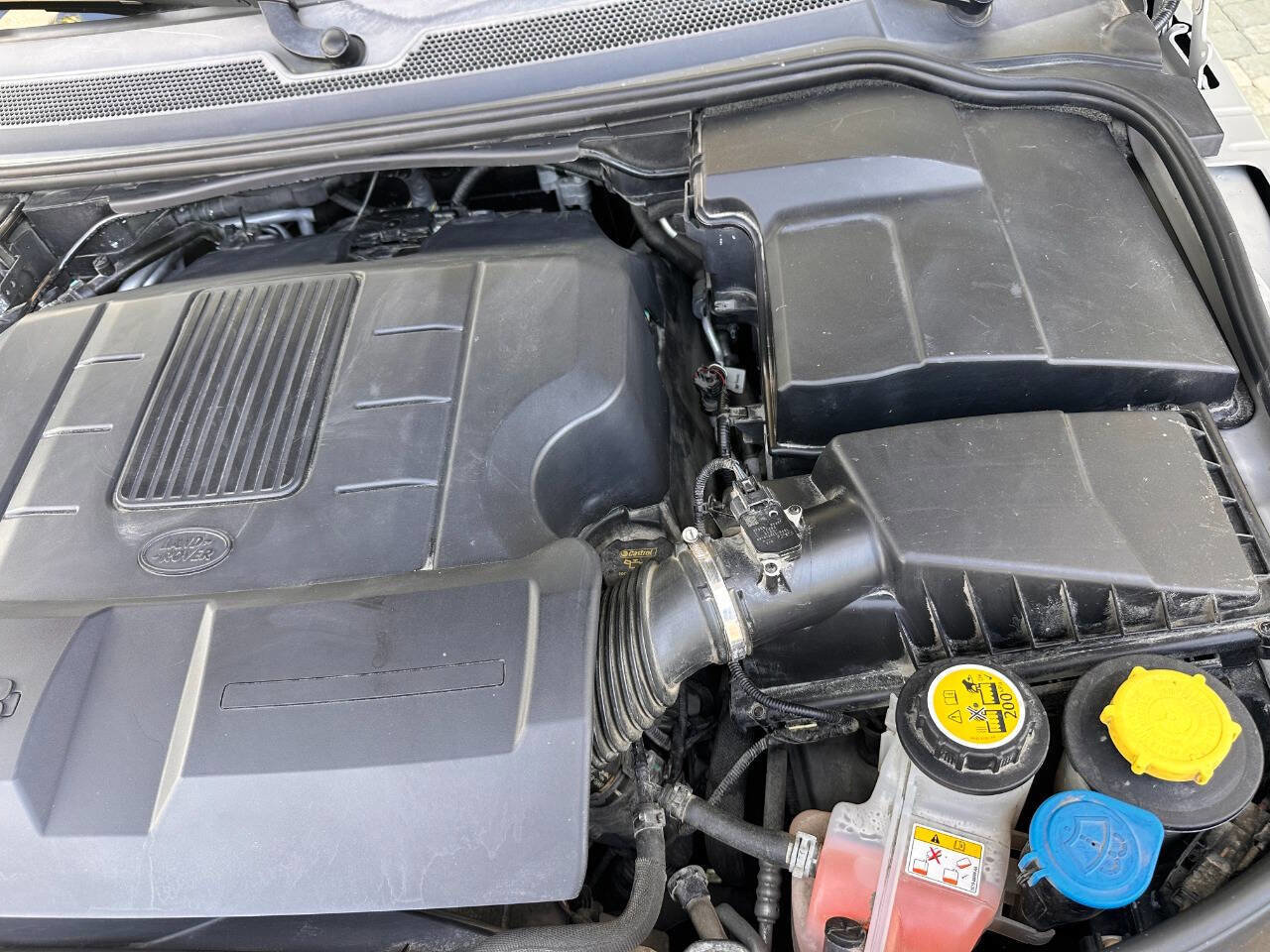 Used 2013 Land Rover LR4 HSE AWD/4WD image 48