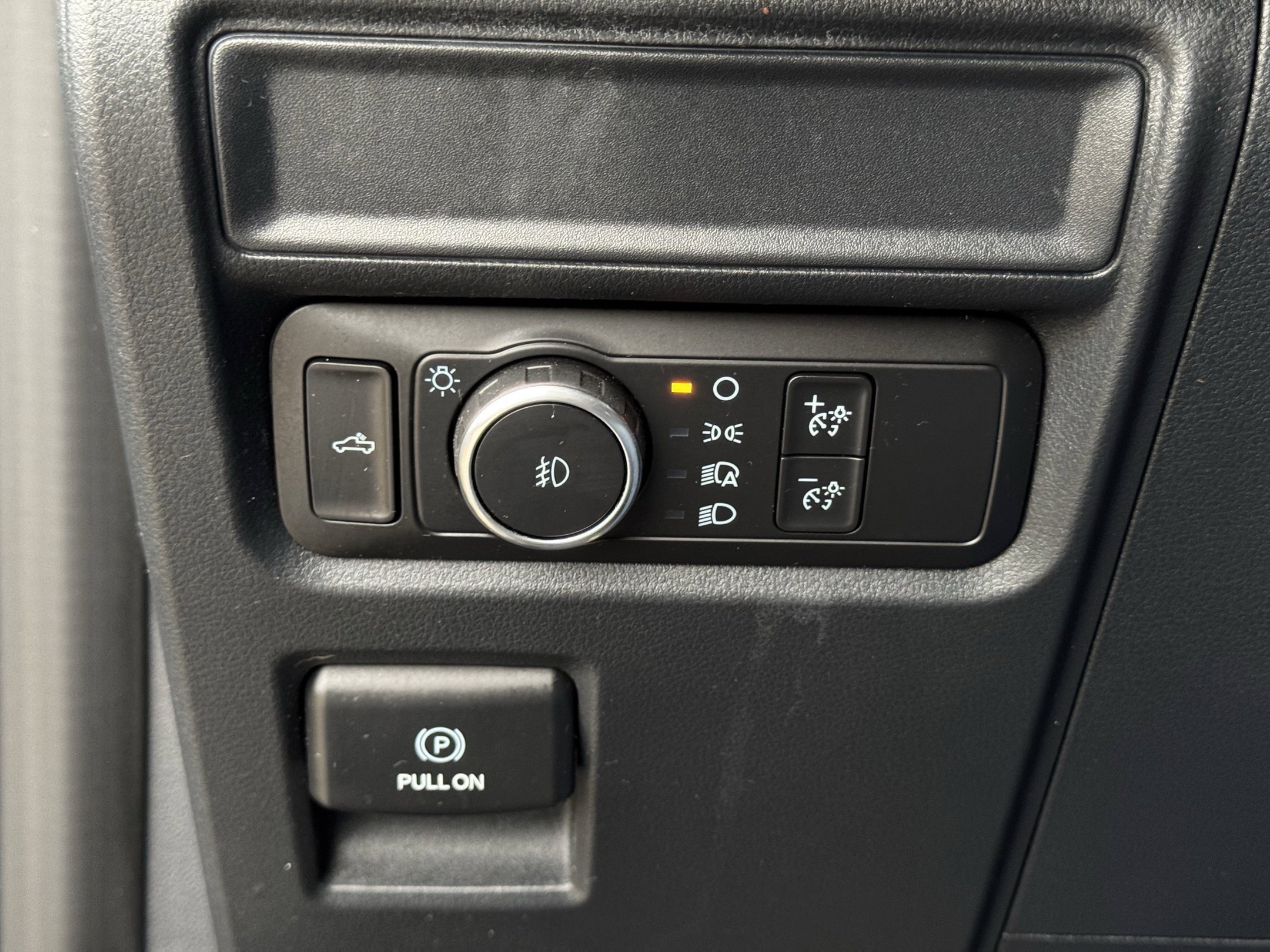Used 2021 Ford F150 XL w/ STX Appearance Package RWD image 23