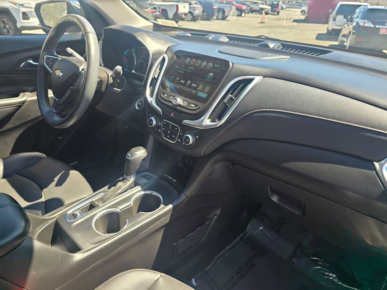 Used 2018 Chevrolet Equinox Premier AWD/4WD image 11