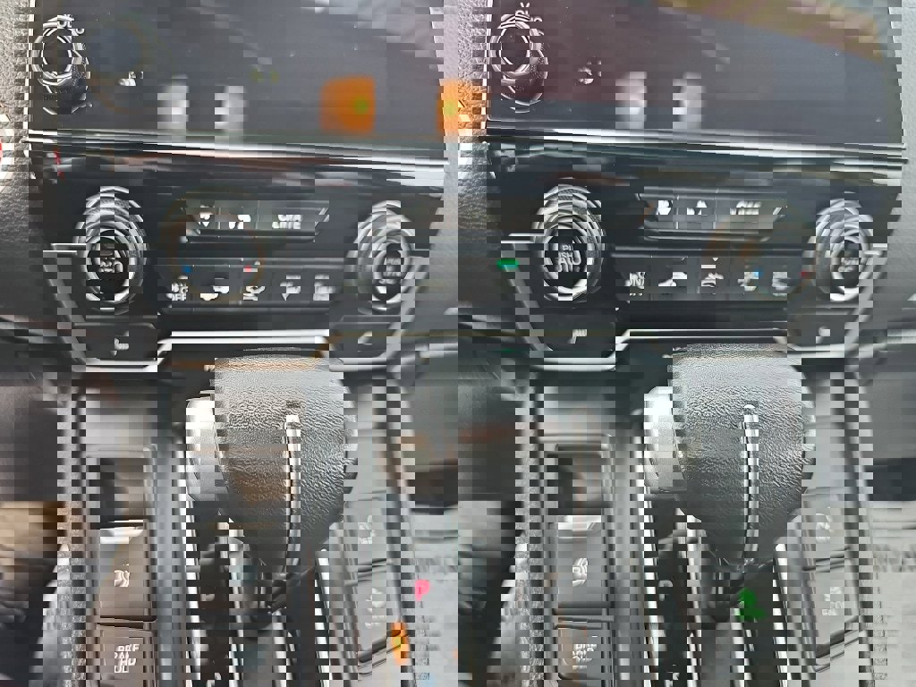 Used 2020 Honda CR-V EX-L image 17