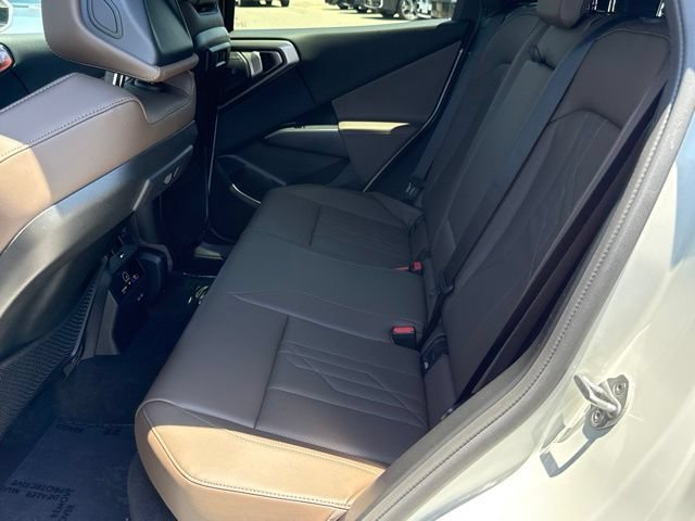 Used 2026 BMW X3 xDrive30i w/ Premium Package AWD/4WD image 32