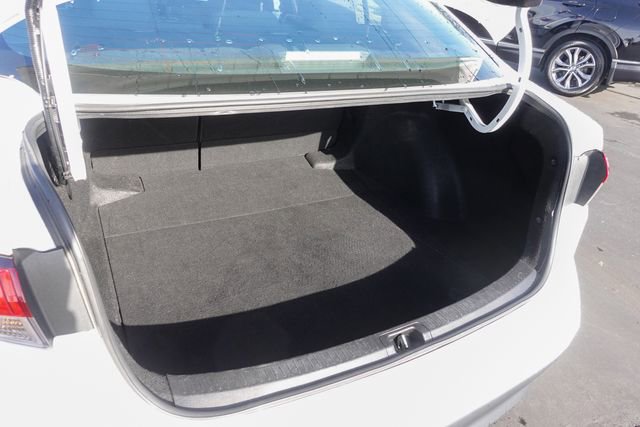 Certified 2023 Toyota Corolla LE image 30