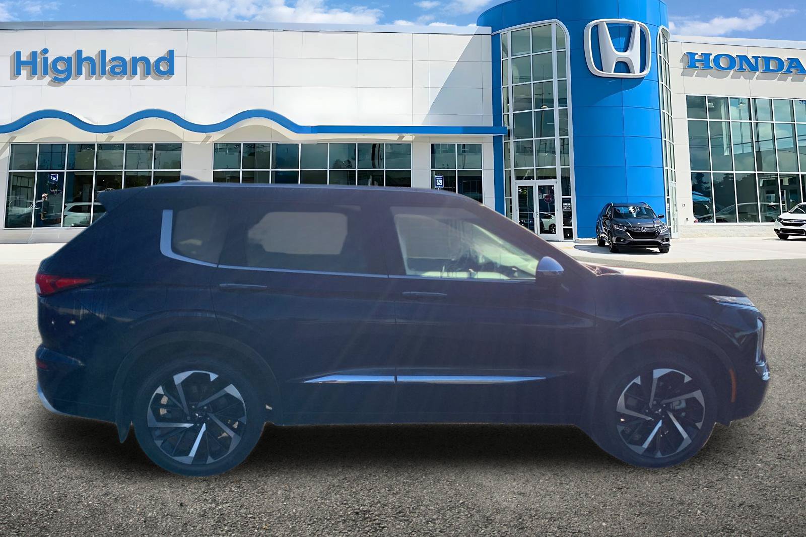 Used 2022 Mitsubishi Outlander SEL FWD image 6