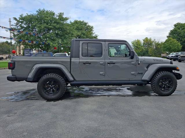 Certified 2022 Jeep Gladiator Overland AWD/4WD image 7