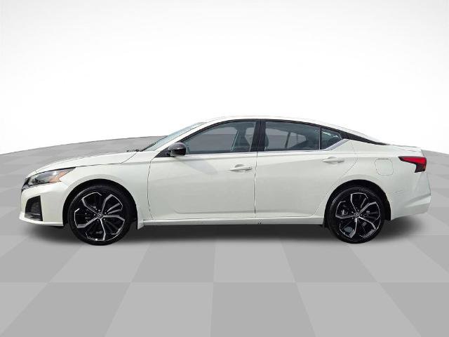 Certified 2025 Nissan Altima 2.5 SR AWD/4WD image 6