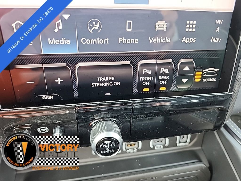 New 2025 RAM 1500 Limited image 36