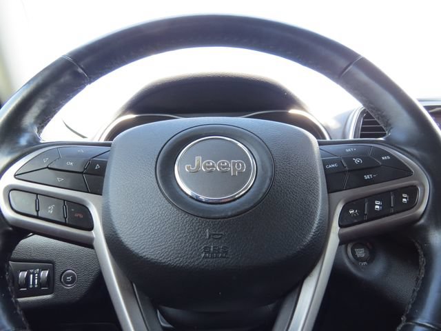 Used 2021 Jeep Cherokee Limited AWD/4WD image 16