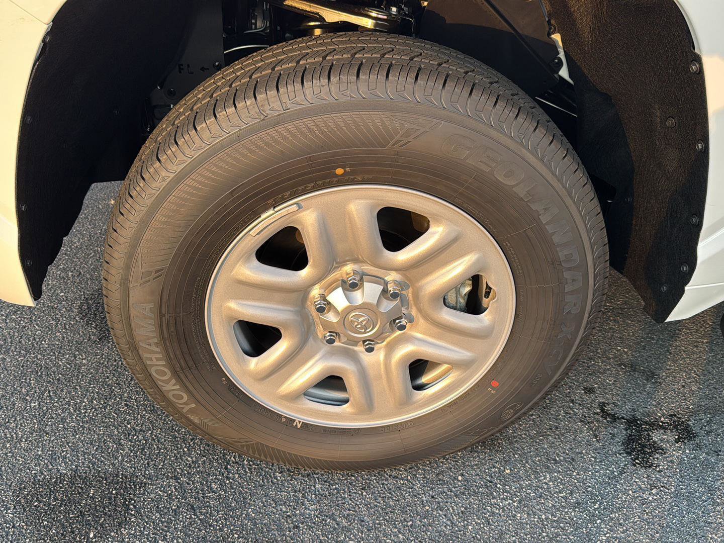 New 2026 Toyota Tundra SR image 28