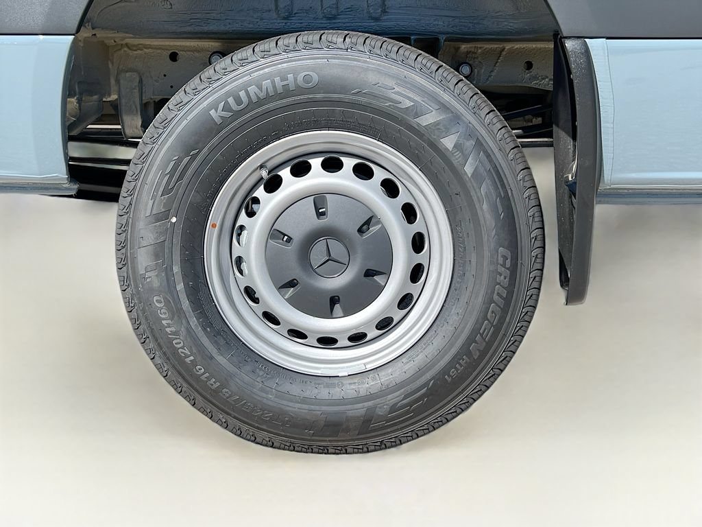 New 2026 Mercedes-Benz Sprinter 2500 image 30