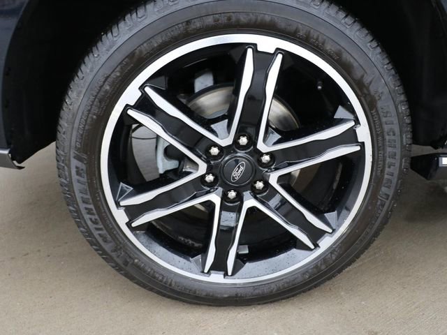 Used 2021 Ford Expedition Max Limited image 7