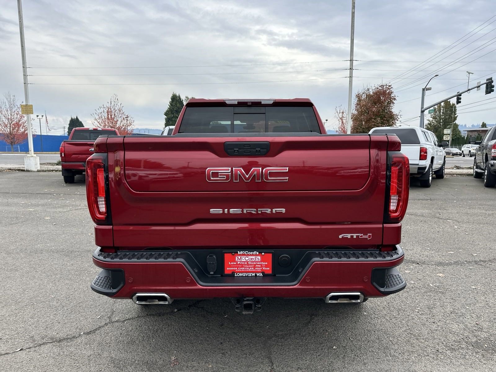 Used 2019 GMC Sierra 1500 AT4 w/ AT4 Premium Package image 4