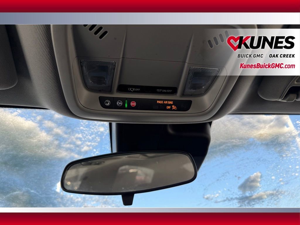 Used 2025 Chevrolet Malibu LT image 22