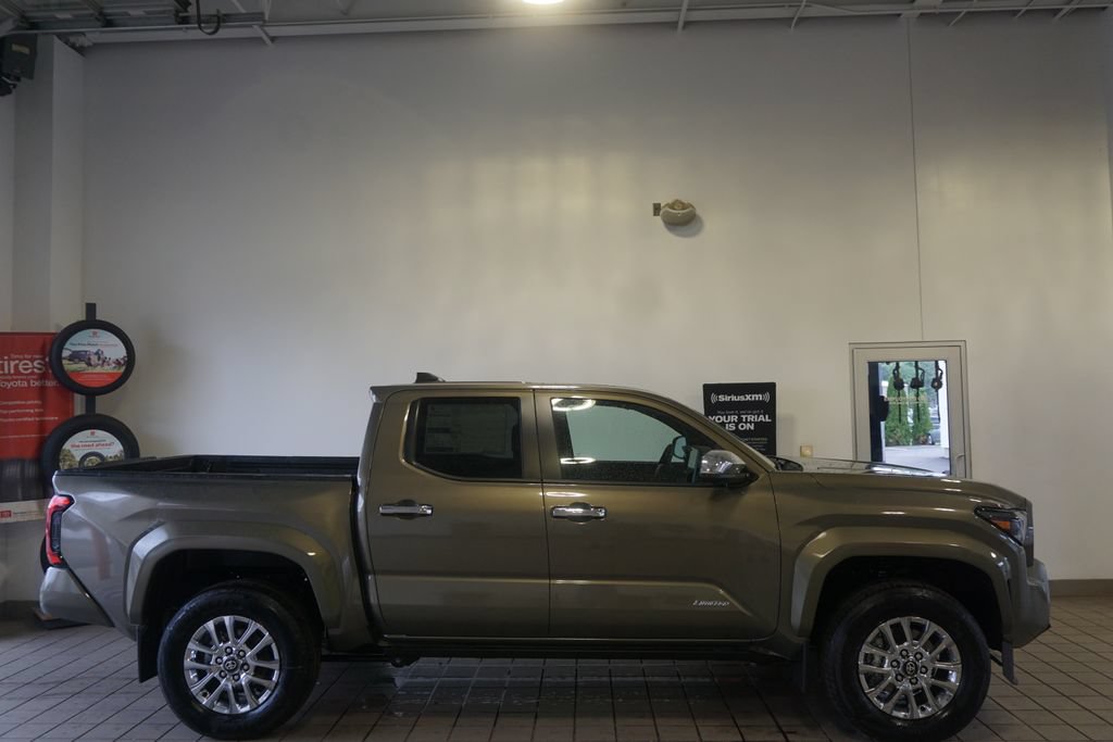 New 2026 Toyota Tacoma Limited AWD/4WD image 17