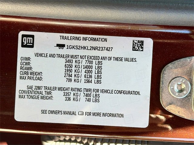 Used 2022 GMC Yukon XL AT4 image 45