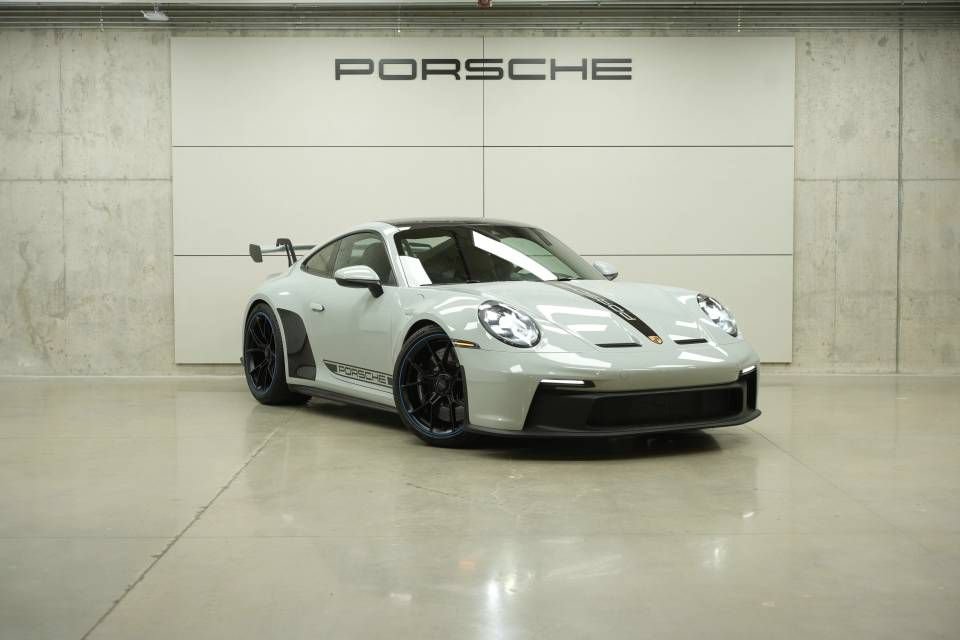 Used 2022 Porsche 911 GT3 RWD image 9