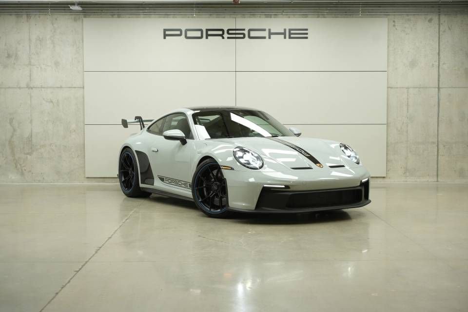 Used 2022 Porsche 911 GT3 RWD image 9