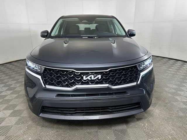 Used 2022 Kia Sorento LX image 8