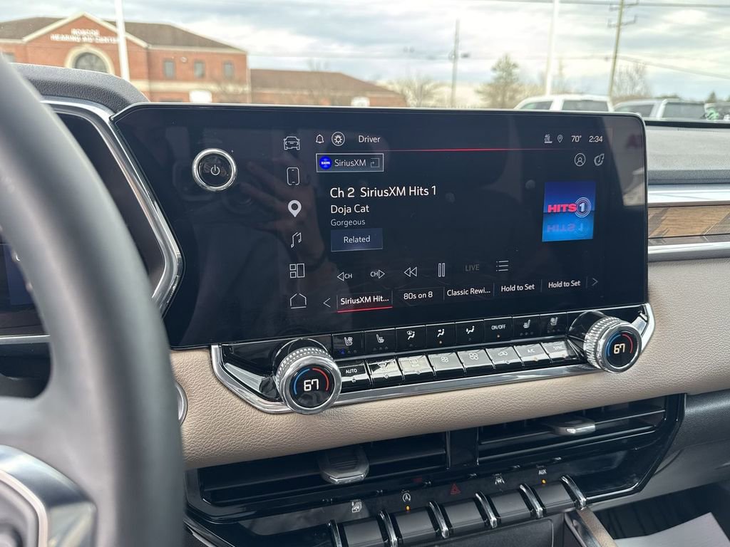 Used 2024 GMC Canyon Denali image 23