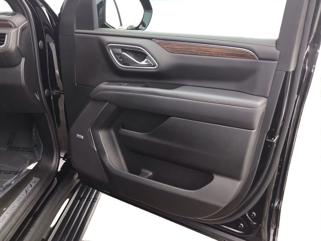 Used 2021 Chevrolet Tahoe High Country w/ Premium Package 2 image 21