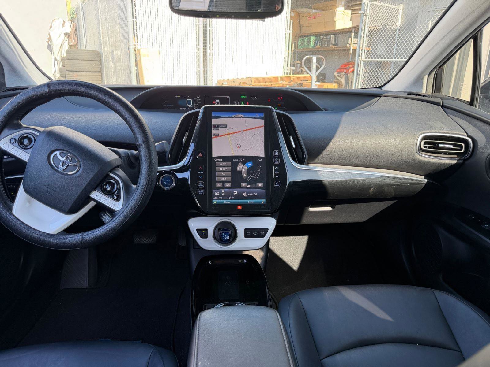 Used 2017 Toyota Prius Prime Advanced w/ Carpet Mat Package FWD image 32