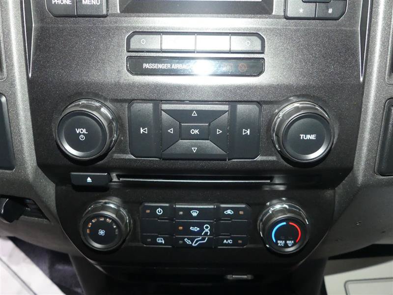 Used 2017 Ford F250 XL w/ Power Equipment Group AWD/4WD image 34