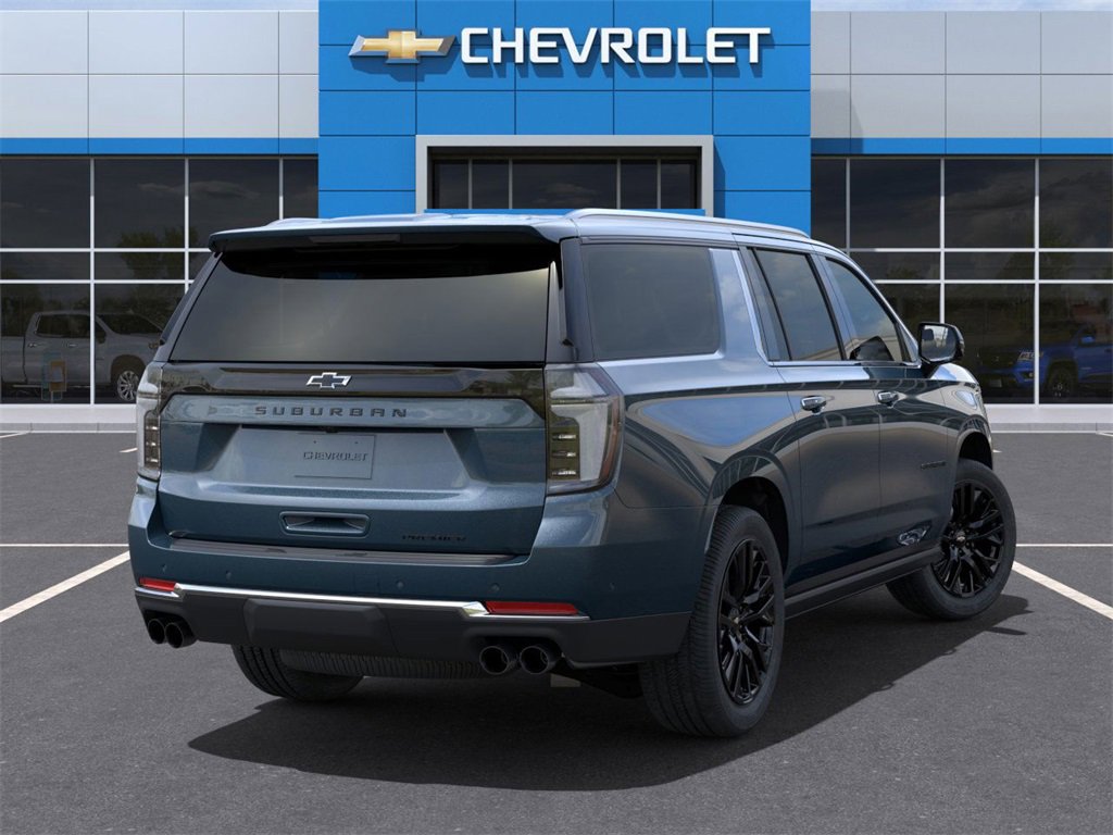 New 2025 Chevrolet Suburban Premier image 4