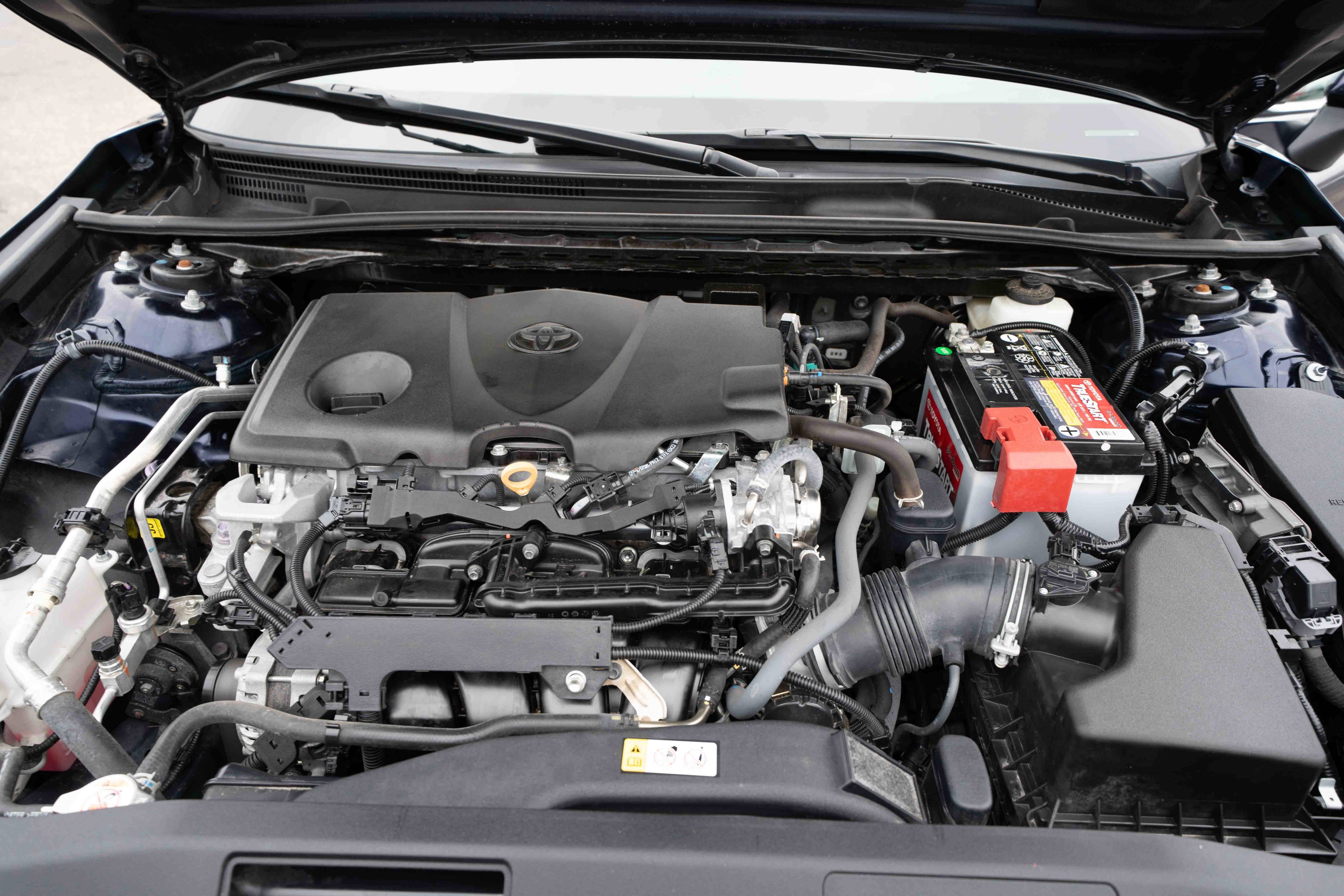 Used 2021 Toyota Camry SE w/ Cold Weather Package image 30