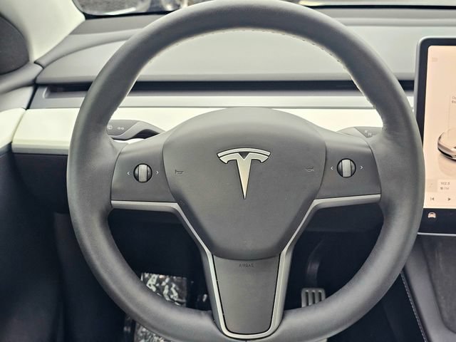 Used 2022 Tesla Model Y Performance AWD/4WD image 32