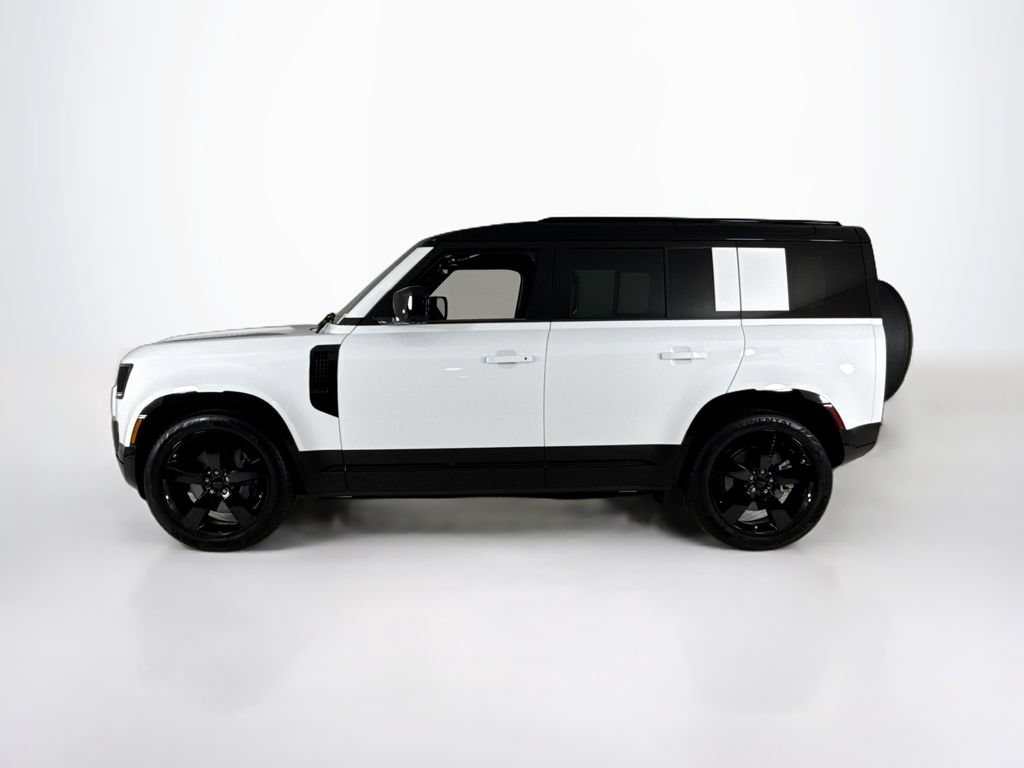 Used 2026 Land Rover Defender 110 X-Dynamic SE AWD/4WD image 2