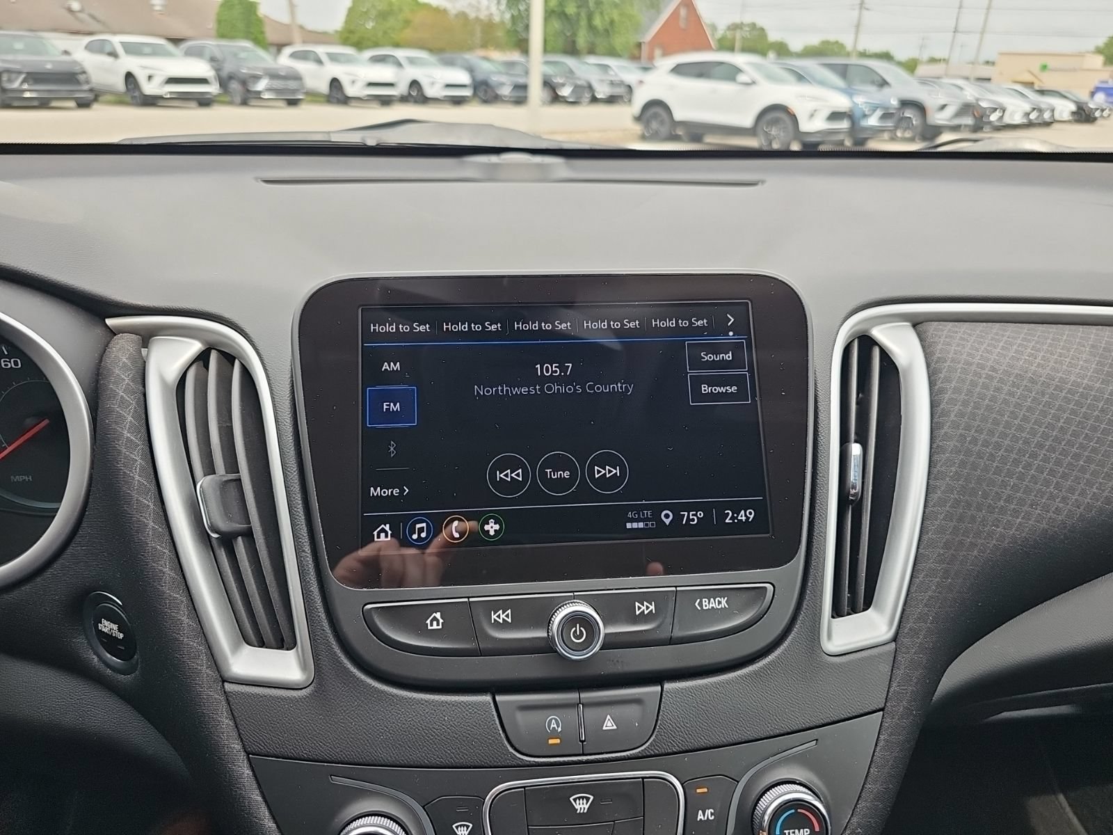 Used 2022 Chevrolet Malibu LS FWD image 15