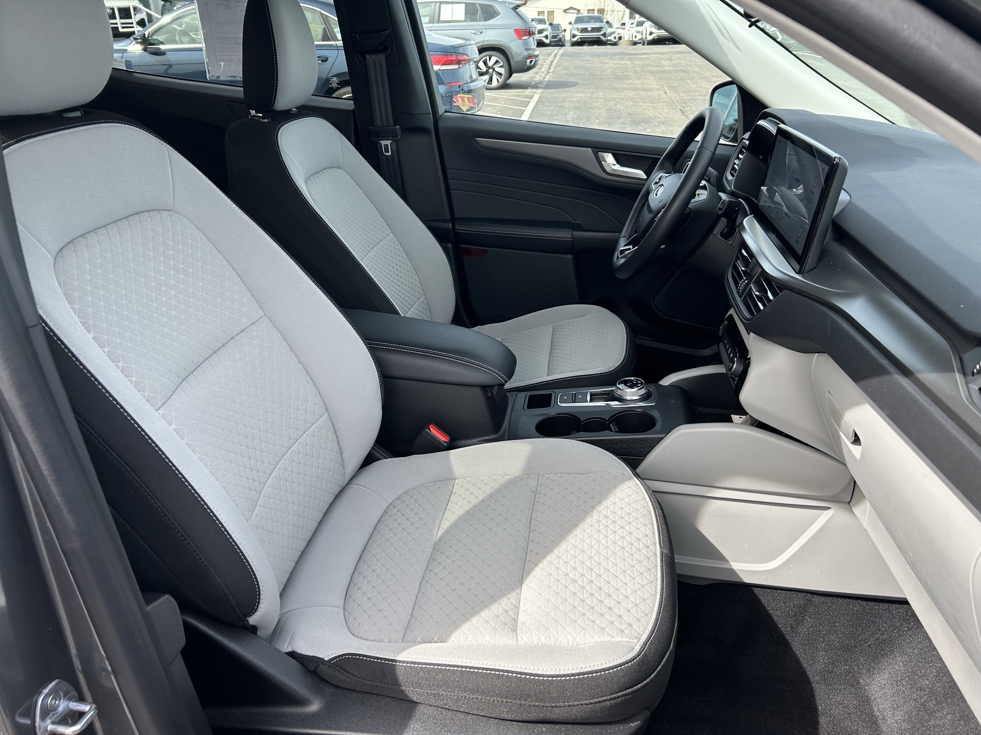 Used 2023 Ford Escape Active image 25