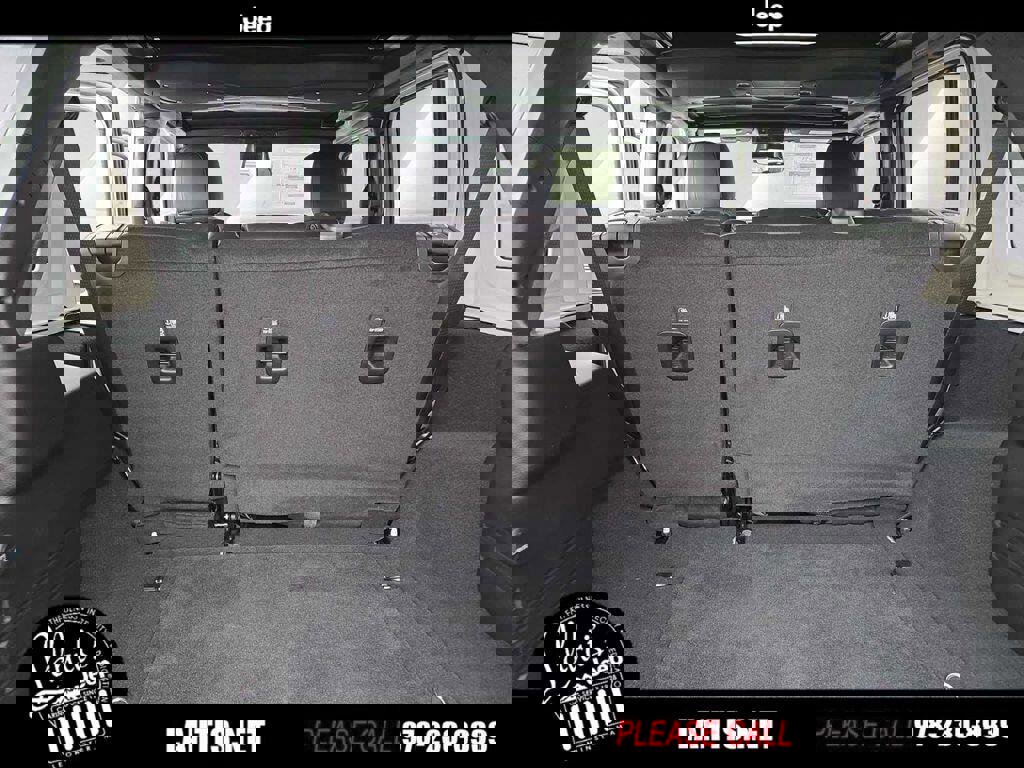 New 2026 Jeep Wrangler Unlimited Rubicon w/ Safety Group image 13