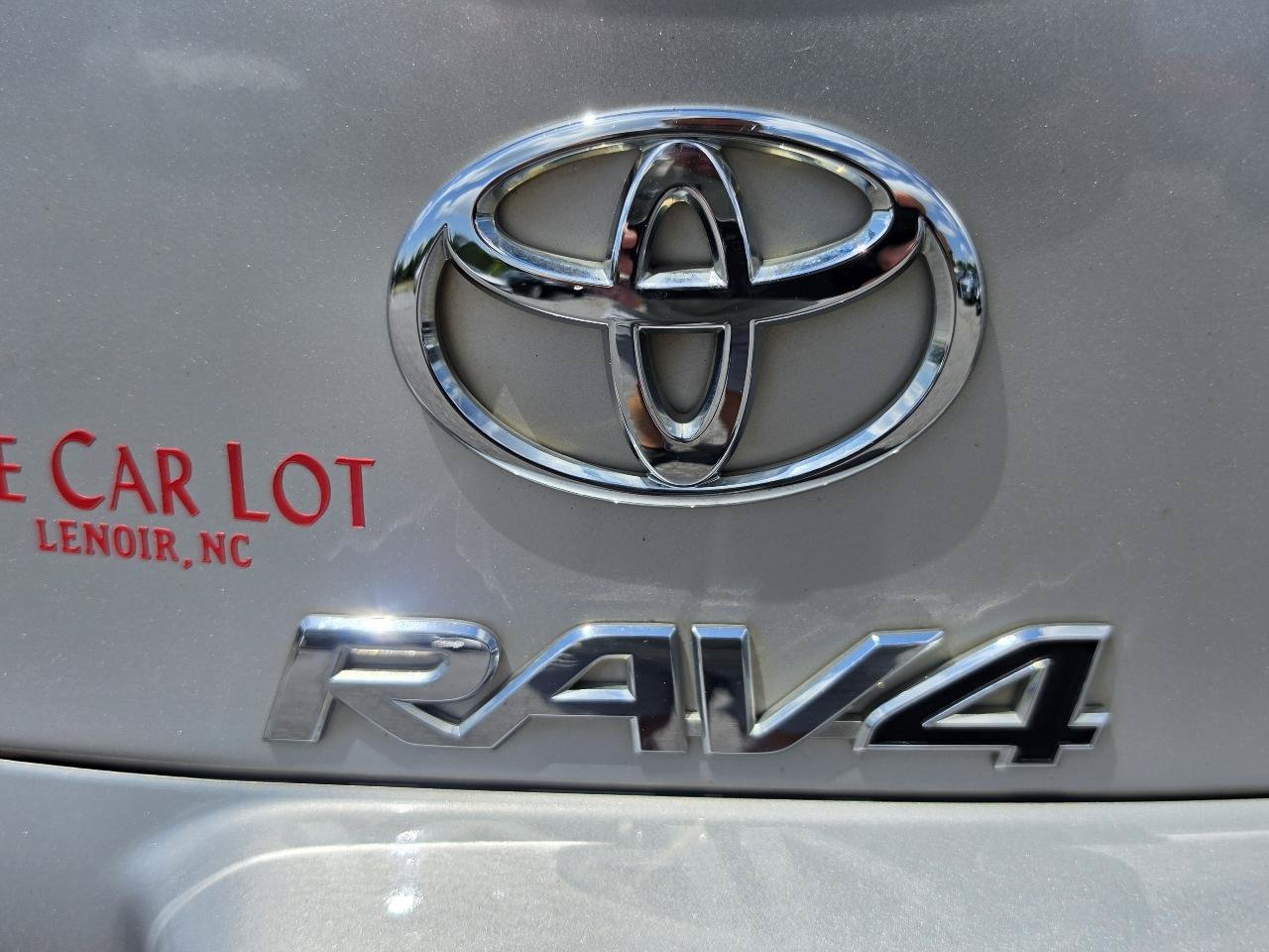 Used 2011 Toyota RAV4 Sport w/ Sport Extra Value Pkg AWD/4WD image 23