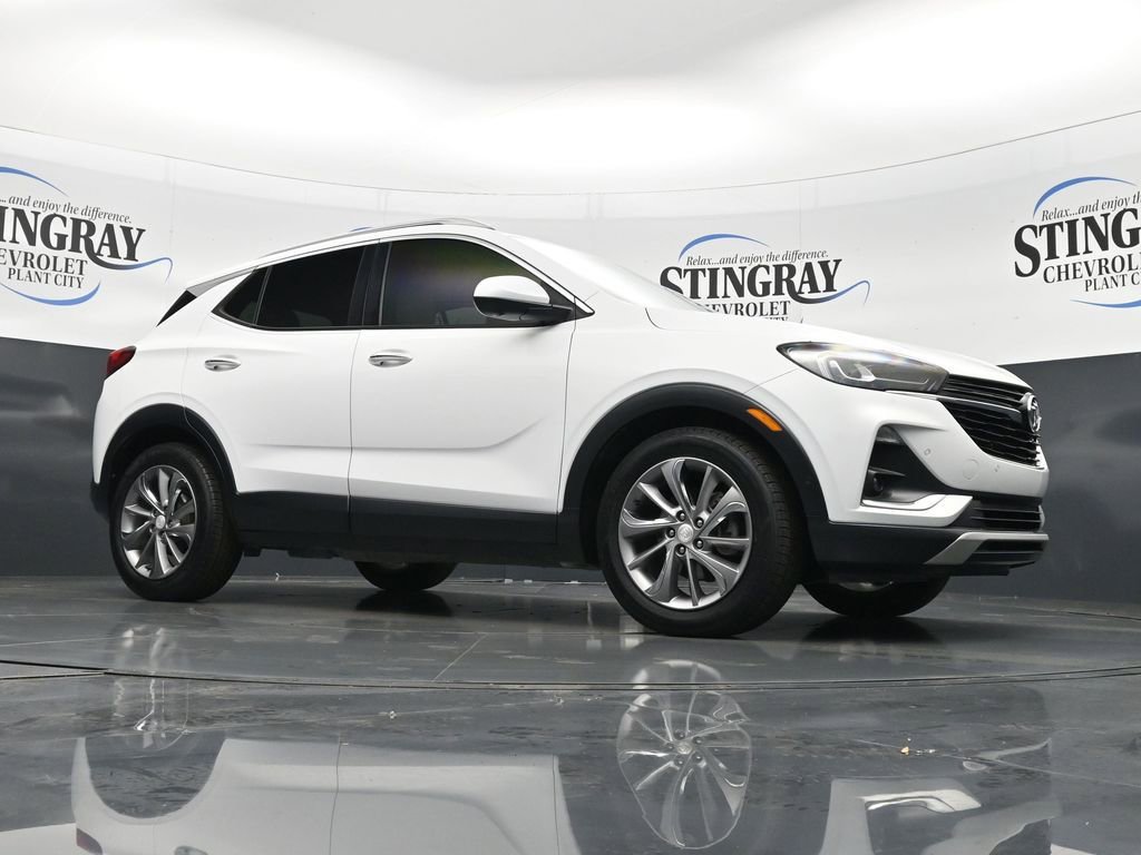 Used 2021 Buick Encore GX Essence w/ Advanced Technology Package image 17