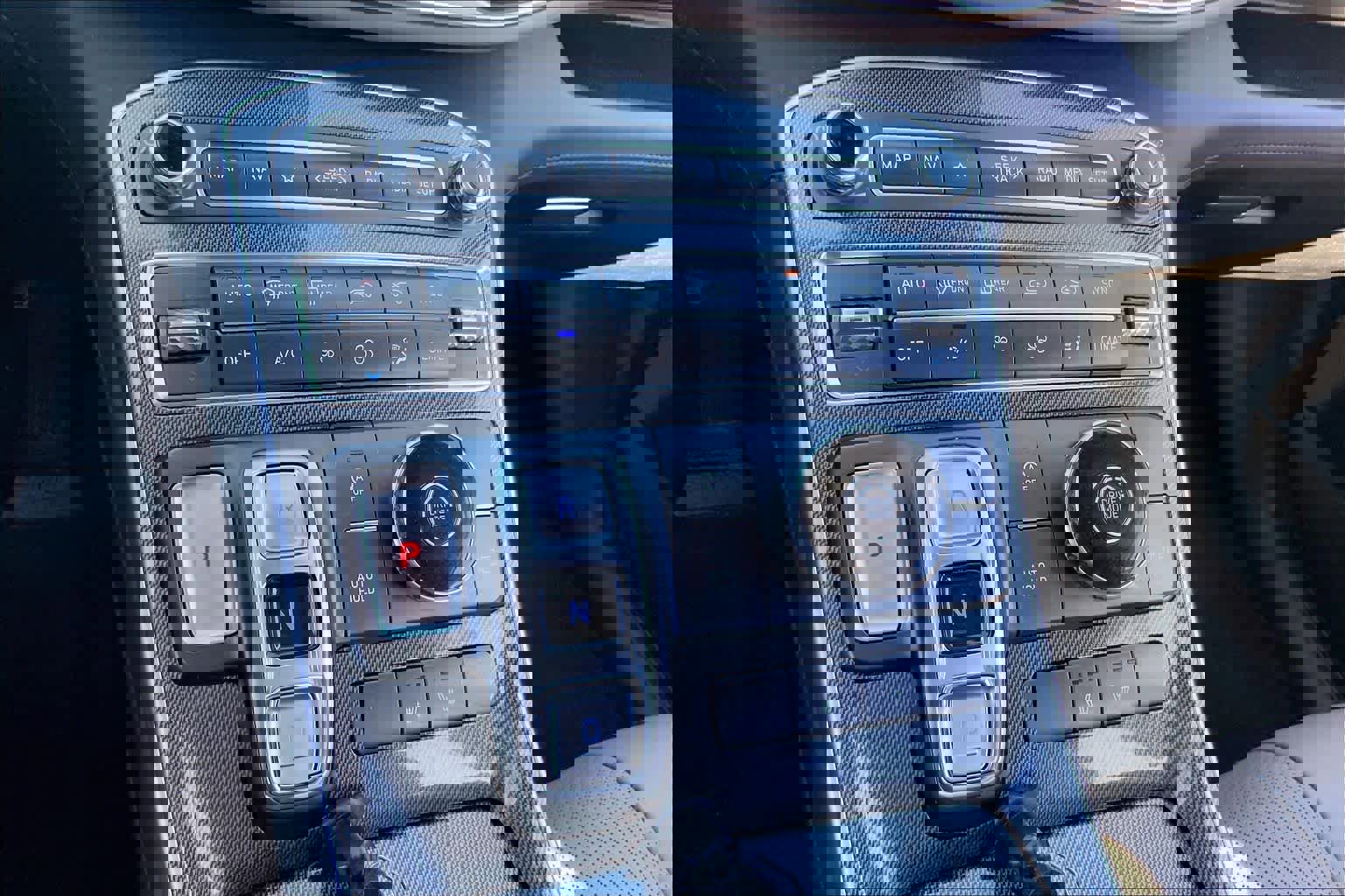 Used 2022 Hyundai Santa Fe SEL w/ Convenience + Premium Package image 31