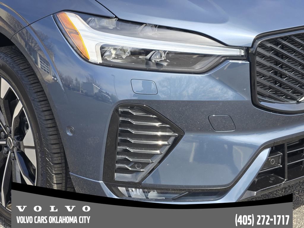 Used 2026 Volvo XC60 B5 Plus w/ Protection Package Premier AWD/4WD image 7