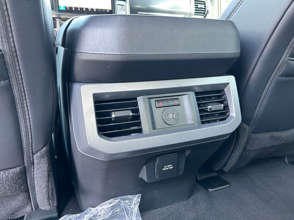 New 2025 Ford F250 Lariat image 37