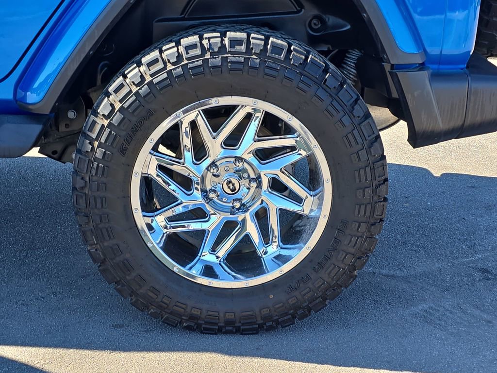 Used 2024 Jeep Wrangler Sahara image 37