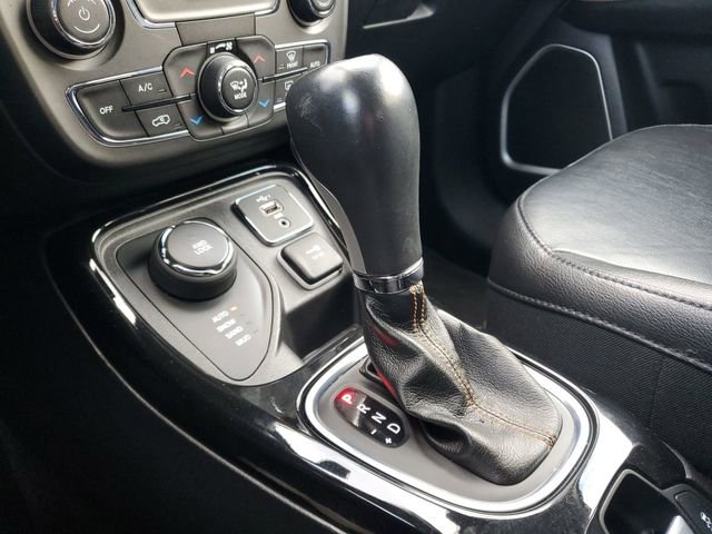 Used 2019 Jeep Compass Limited image 15