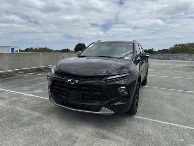 Used 2024 Chevrolet Blazer LT w/ Midnight/Sport Edition FWD image 18