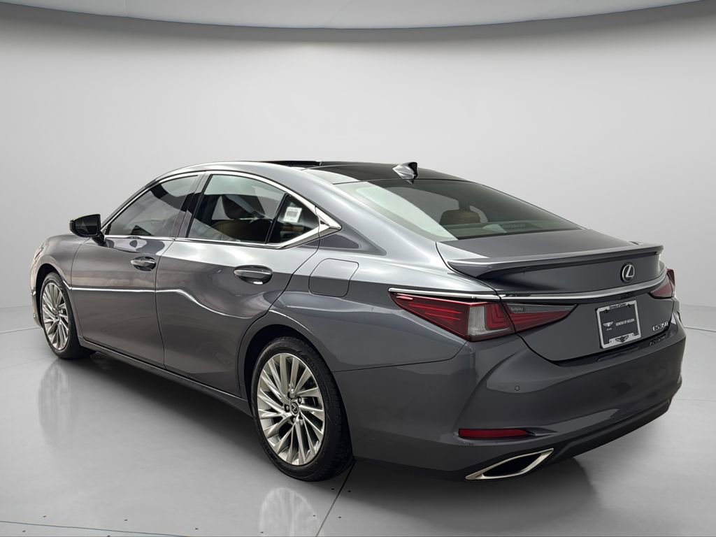 Used 2020 Lexus ES 350 Ultra Luxury w/ Accessory Package 2 FWD image 4
