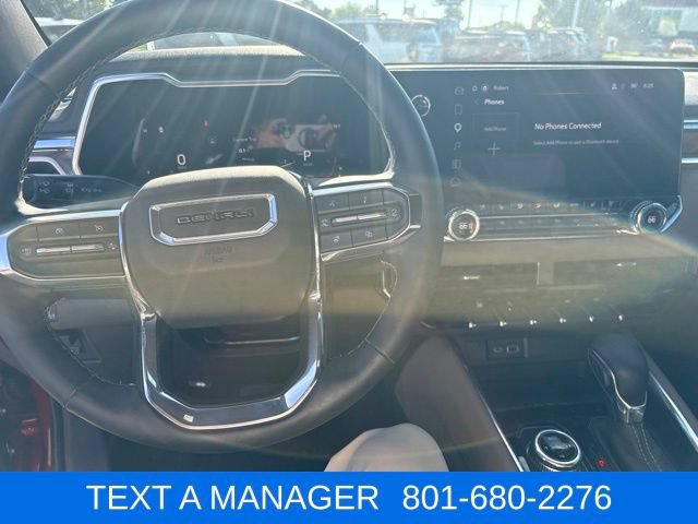 Used 2025 GMC Canyon Denali AWD/4WD image 15