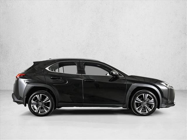 Used 2022 Lexus UX 200 UX 200 image 4