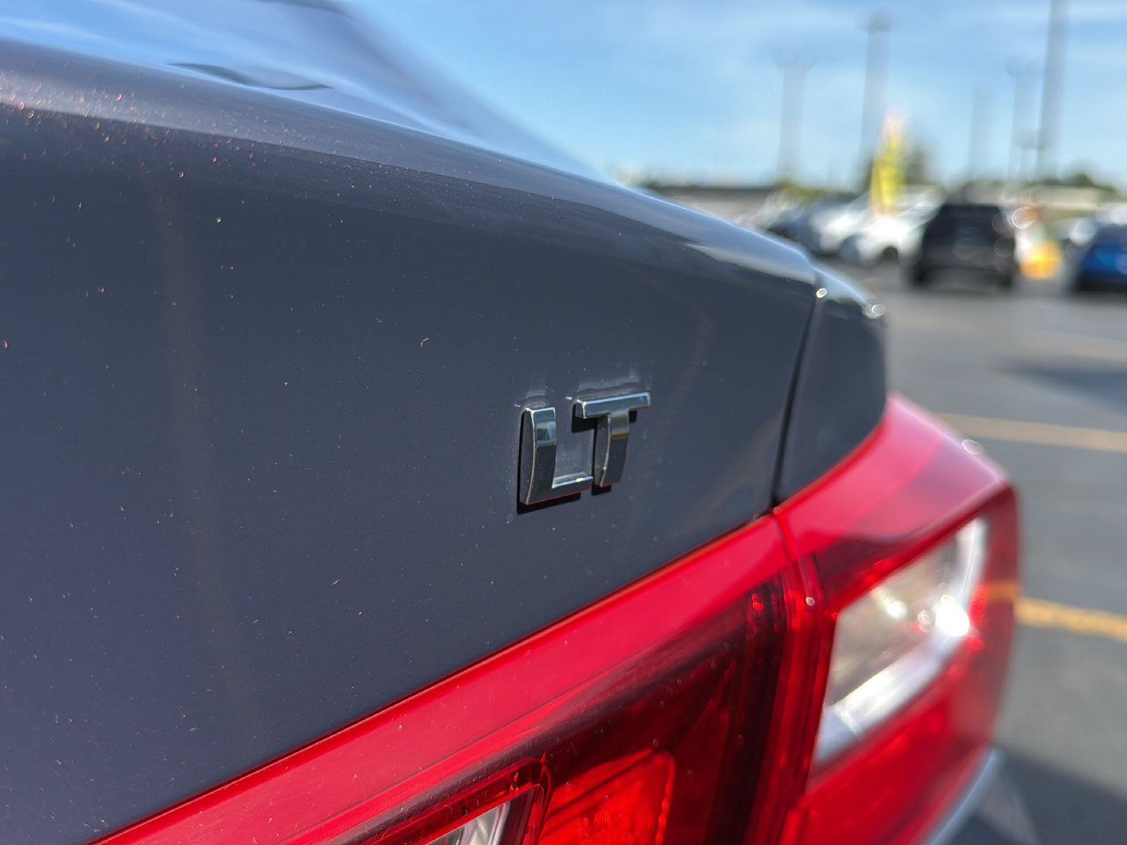 Used 2025 Chevrolet Malibu LT FWD image 31