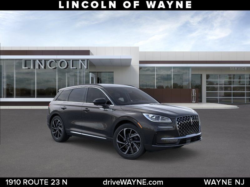 New 2026 Lincoln Corsair Reserve image 8