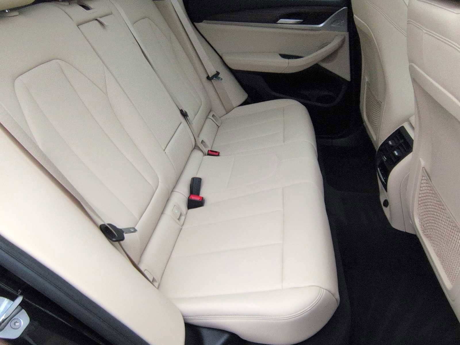 Used 2019 BMW X3 xDrive30i w/ Premium Package image 22