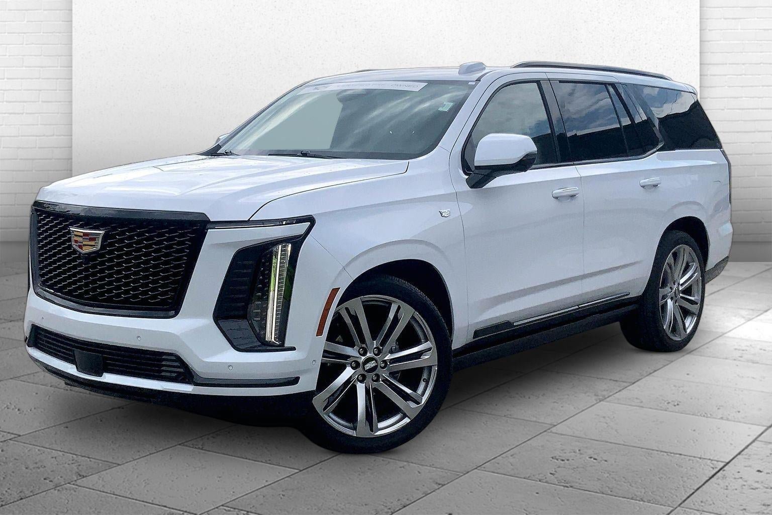 Certified 2026 Cadillac Escalade Platinum Sport AWD/4WD image 13
