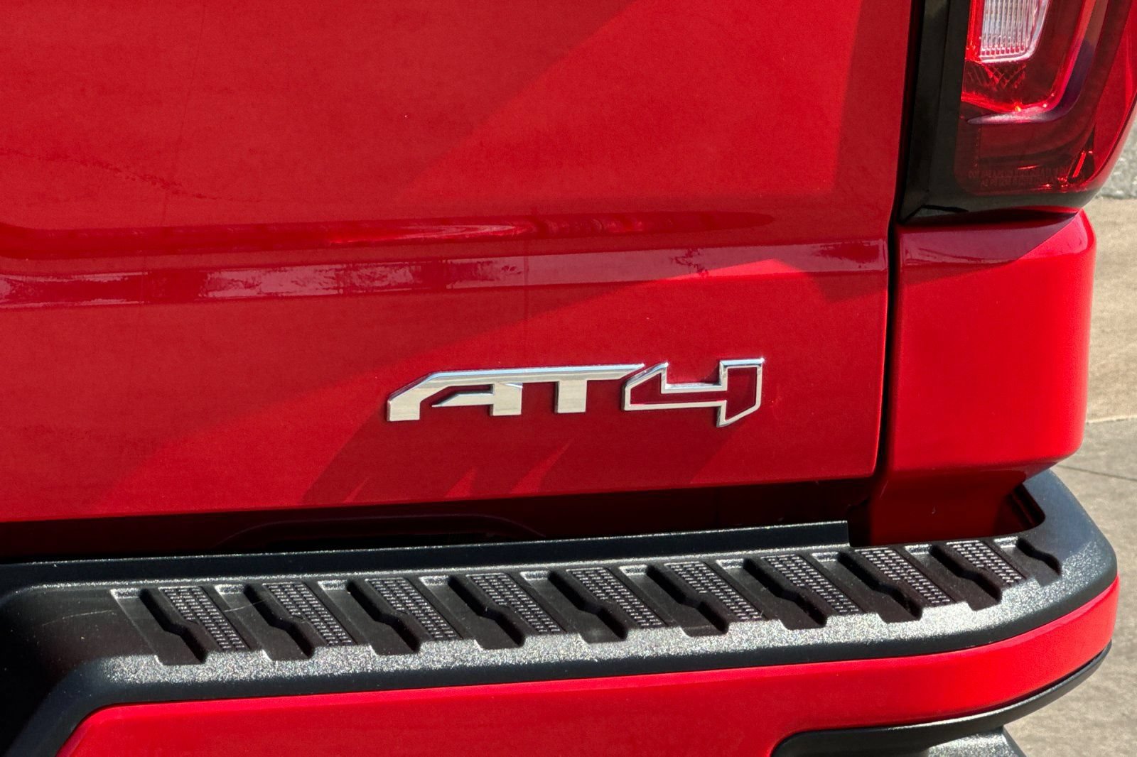 Certified 2021 GMC Sierra 1500 AT4 w/ AT4 Preferred Package AWD/4WD image 27