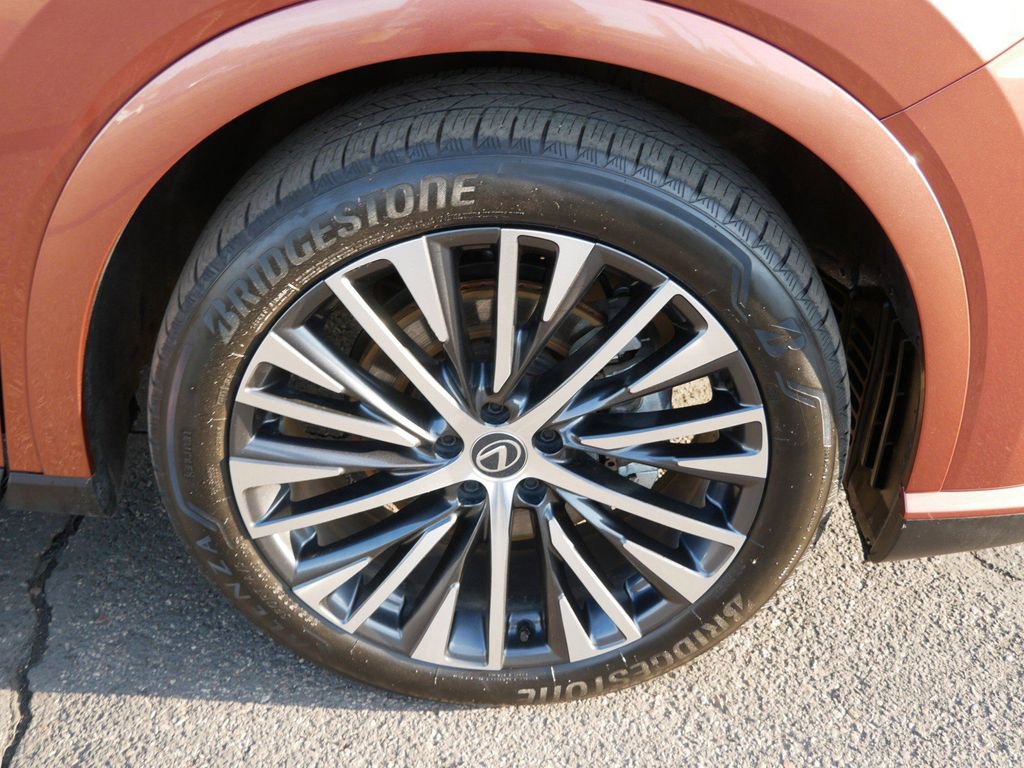 Used 2023 Lexus RX 350 Premium Plus w/ Accessory Package (Z1) image 8